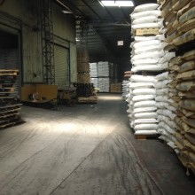  東莞國(guó)鴻電子科技公司國(guó)鴻塑膠制品廠 主營(yíng) 燈罩 支架 塑膠條 塑